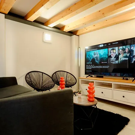 Urban Point Station Trieste